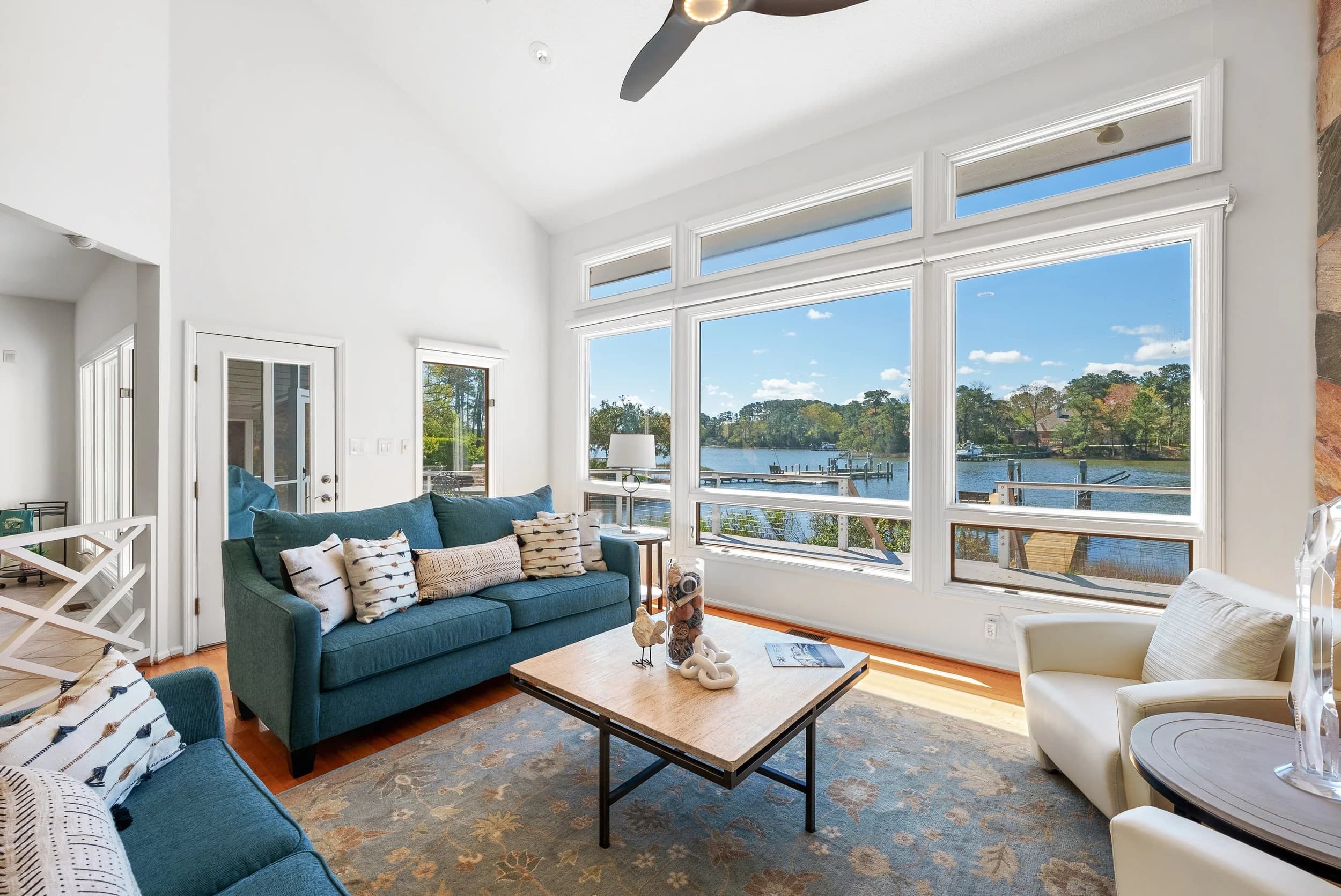 Representative AREM local listing photography